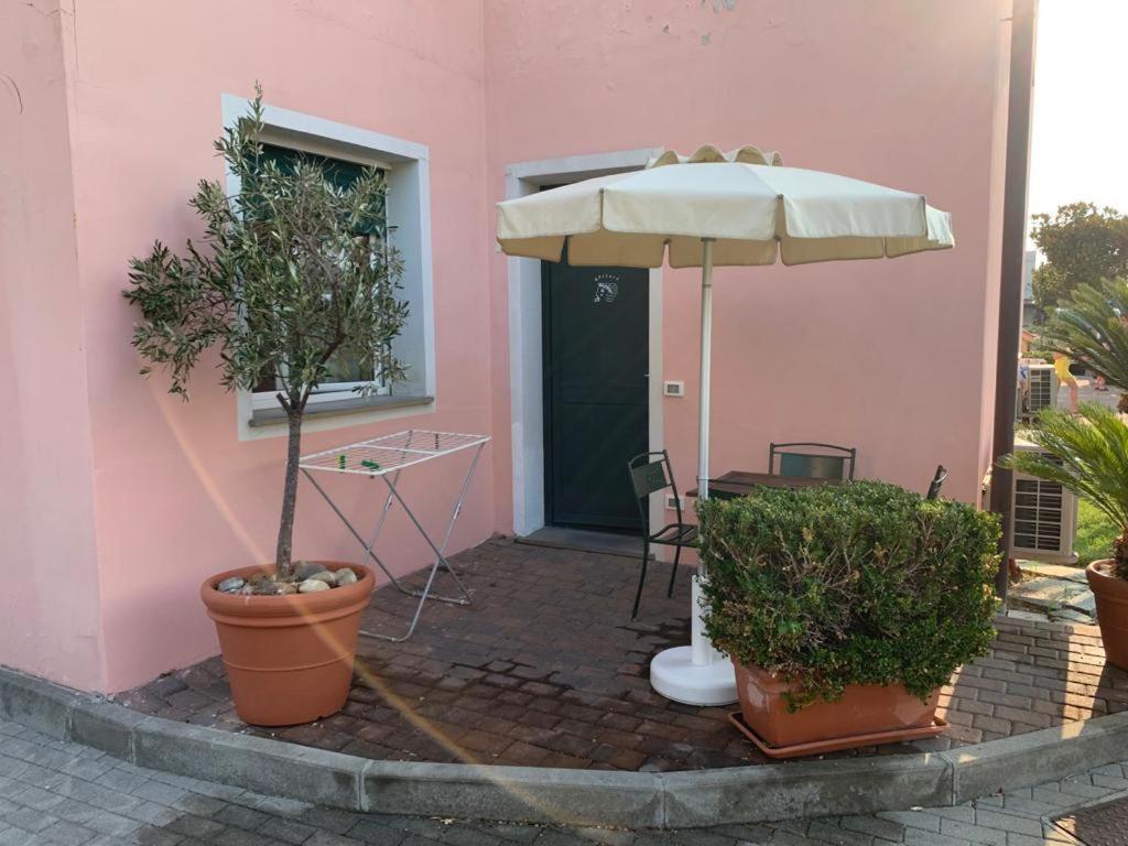 Residence Borgomare Albenga Exterior photo