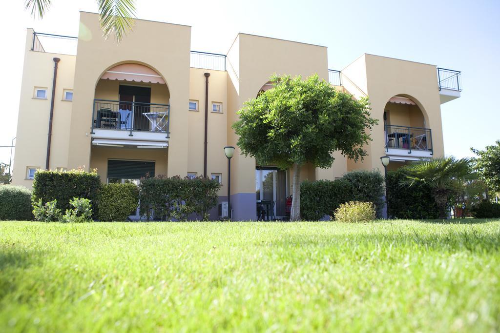 Residence Borgomare Albenga Exterior photo